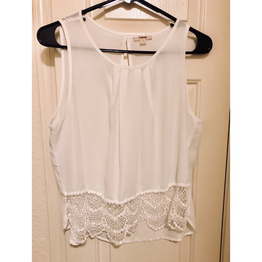 Top In White - Picture 2 of 3